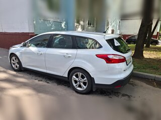 2012 Ford Focus III, белый, 1400000 рублей, вид 3