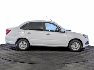 2025 Lada (ВАЗ) Granta I Рестайлинг, белый, 725000 рублей, вид 4