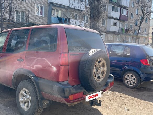 1996 Ford Maverick II, красный, 400000 рублей - вид 3