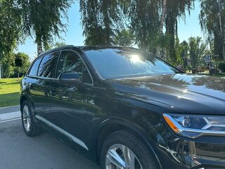 2022 Audi Q7 55 TFSI e II (4M) Рестайлинг, чёрный, 9900000 рублей, вид 5