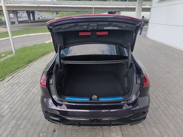 2026 Audi A5 L Sportback III (B10), фиолетовый, 5820000 рублей - вид 5