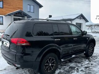 2015 Mitsubishi Pajero Sport II Рестайлинг, чёрный, 1850000 рублей, вид 2