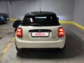 2021 Mini Hatch Cooper III (F55/F56) Рестайлинг, белый, 2600000 рублей - вид 6