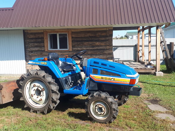2006 Iseki TU185, синий