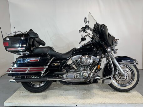 2006 Harley-Davidson Electra Glide, чёрный, 510000 рублей, вид 1