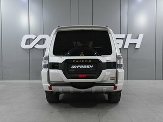 2019 Mitsubishi Pajero IV Рестайлинг 2, белый, 3369000 рублей, вид 4