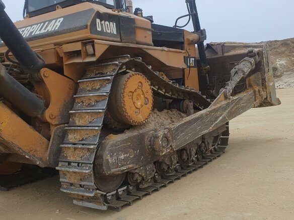 1981 Caterpillar D9, 8000000 рублей - вид 4