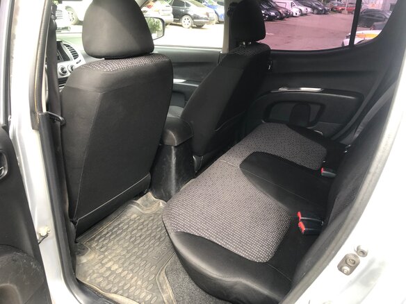 2014 Mitsubishi L200 Super Select IV Рестайлинг, серебристый - вид 10
