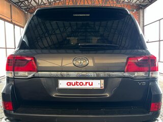 2015 Toyota Land Cruiser 200 Series Рестайлинг 2, серый, 5400000 рублей, вид 5