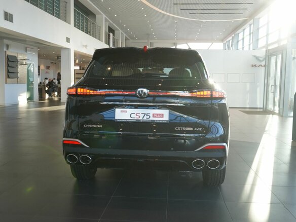 2025 Changan CS75 Plus IV, чёрный - вид 4