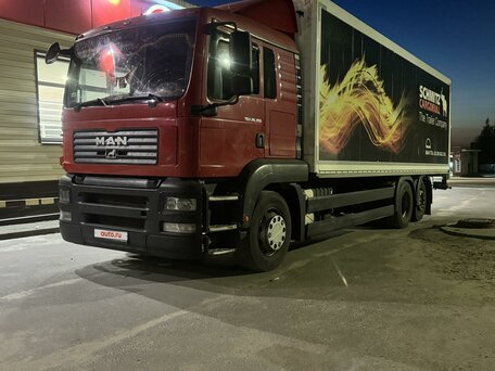 2010 MAN TGA, красный, 3000000 рублей, вид 2
