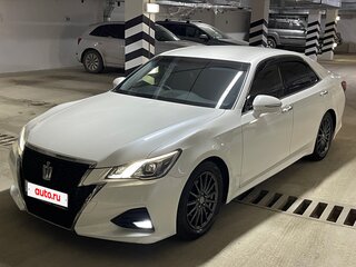 2015 Toyota Crown XIV (S210) Рестайлинг, белый, 2450000 рублей, вид 2