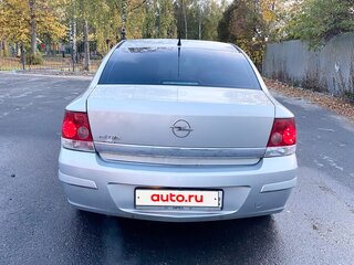 2010 Opel Astra H Рестайлинг, бежевый, 445000 рублей, вид 5