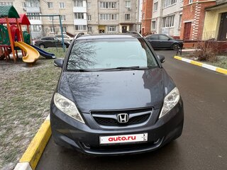 2005 Honda FR-V, серый, 630000 рублей, вид 1