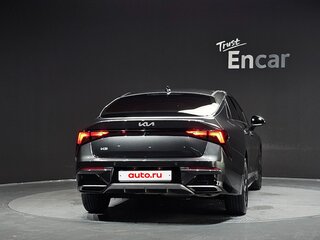2026 Kia K5 III Рестайлинг, белый, 2550000 рублей, вид 4