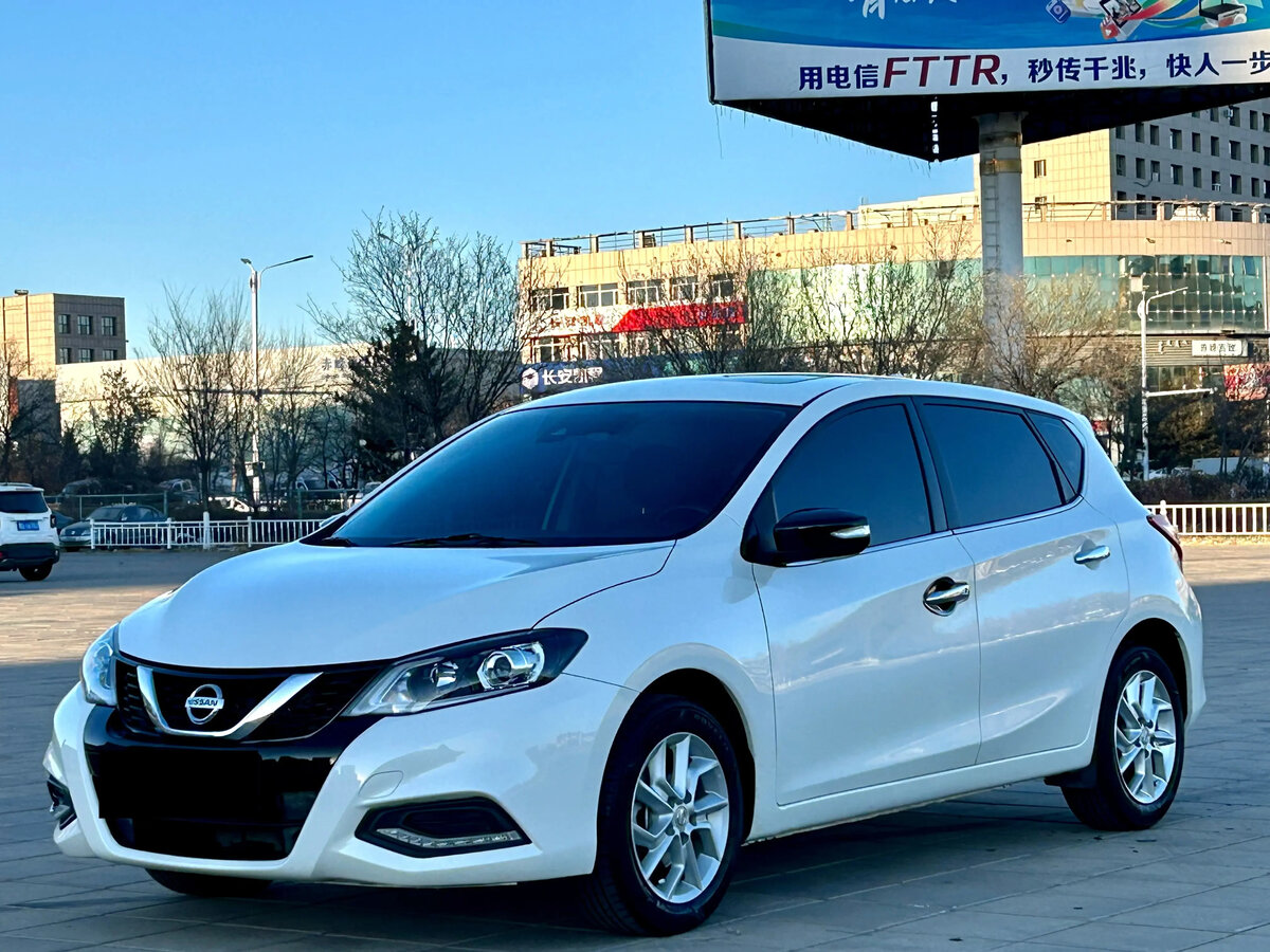 Открыть фотографии: Nissan Tiida II (China Market)