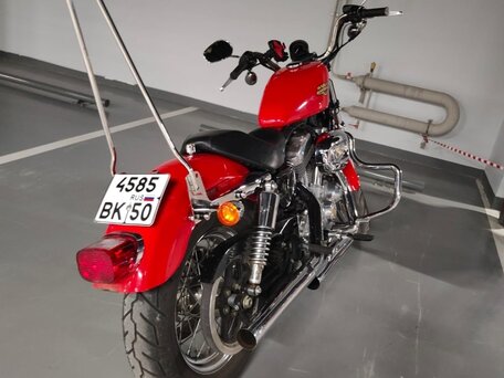 2010 Harley-Davidson Sportster 883, красный, 730000 рублей, вид 4
