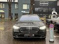 2025 Mercedes-Benz S-Класс 500 Long 4MATIC VII (W223), чёрный, 14090000 рублей - вид 1