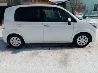 2015 Toyota Spade, белый, 1000000 рублей, вид 3