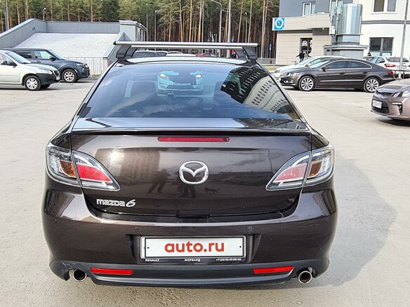 2010 Mazda 6 II (GH) Рестайлинг, коричневый, 720000 рублей - вид 2