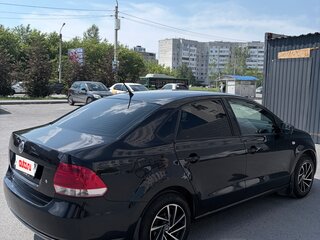 2013 Volkswagen Polo V, чёрный, 640000 рублей, вид 5