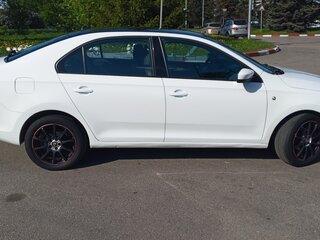 2017 Skoda Rapid I, белый, 560000 рублей, вид 4
