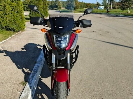 2017 Honda NC 750X, красный, 700000 рублей, вид 2