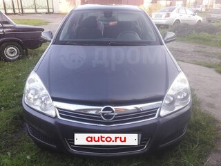2010 Opel Astra H Рестайлинг, серебристый, 500000 рублей, вид 1
