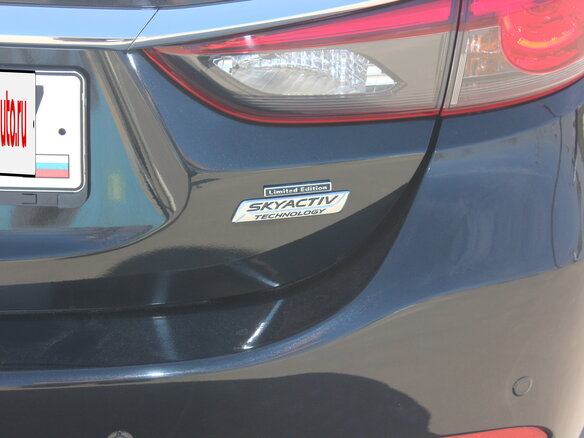 2015 Mazda 6 III (GJ) Рестайлинг, чёрный, 1790000 рублей - вид 13