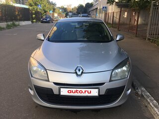 2011 Renault Megane III, серебристый, 530000 рублей, вид 2
