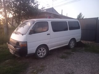 1992 Toyota HiAce H100, белый, 650000 рублей, вид 3