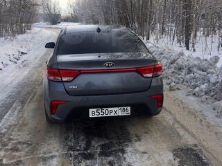 2017 Kia Rio IV, серый, 1650000 рублей, вид 5