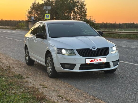 2015 Skoda Octavia III (A7), белый, 1250000 рублей