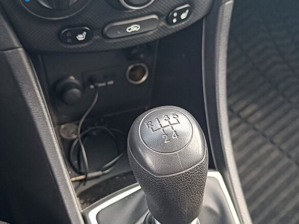 2013 Hyundai Solaris I, белый, 950000 рублей - вид 23