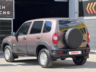 2017 Chevrolet Niva I Рестайлинг, серый, 599999 рублей, вид 5