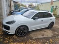 2019 Porsche Cayenne III, белый, 9999999 рублей - вид 1