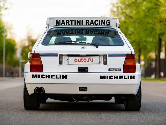 1993 Lancia Delta HF Integrale I (831), белый - вид 11
