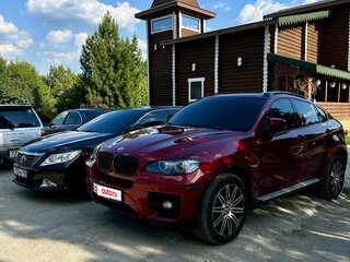 2011 BMW X6 35i 8-speed I (E71), красный, 1999999 рублей, вид 1