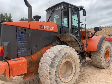 2011 Hitachi ZW220, 3500000 рублей, вид 3