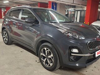 2019 Kia Sportage IV Рестайлинг, серый, 2050000 рублей, вид 4