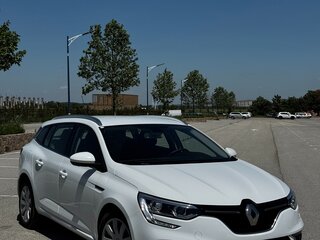 2020 Renault Megane IV, белый, 1570000 рублей, вид 2