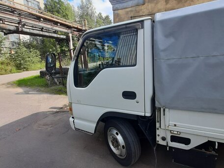 1995 Isuzu Elf (N-series), белый, 1400000 рублей, вид 5