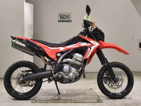2018 Honda CRF 250M, красный, 535000 рублей, вид 4