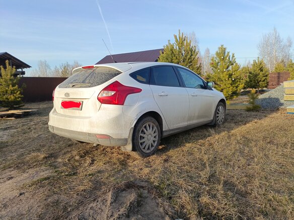 2011 Ford Focus III, белый, 890000 рублей