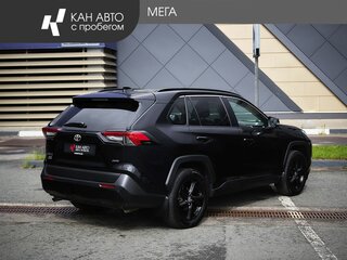 2021 Toyota RAV4 V (XA50), чёрный, 2938000 рублей, вид 2