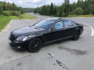 2008 Mercedes-Benz S-Класс 550 V (W221), чёрный, 1100000 рублей, вид 1