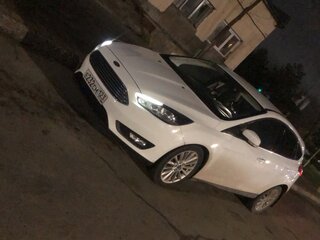 2016 Ford Focus III Рестайлинг, белый, 1360000 рублей, вид 1
