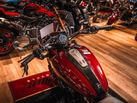 2025 Indian Scout, красный, 2440000 рублей - вид 9