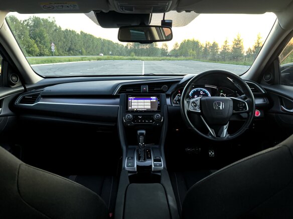 2019 Honda Civic X, чёрный, 1750000 рублей - вид 8