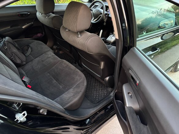 2010 Honda Civic VIII Рестайлинг, чёрный, 965000 рублей - вид 11